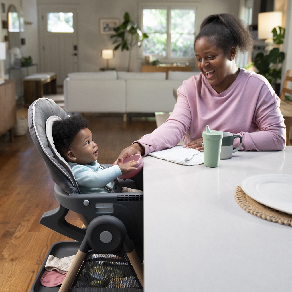 INGENUITY Multifunkciós etetőszék Wesley™ 0m+ 23kg-ig