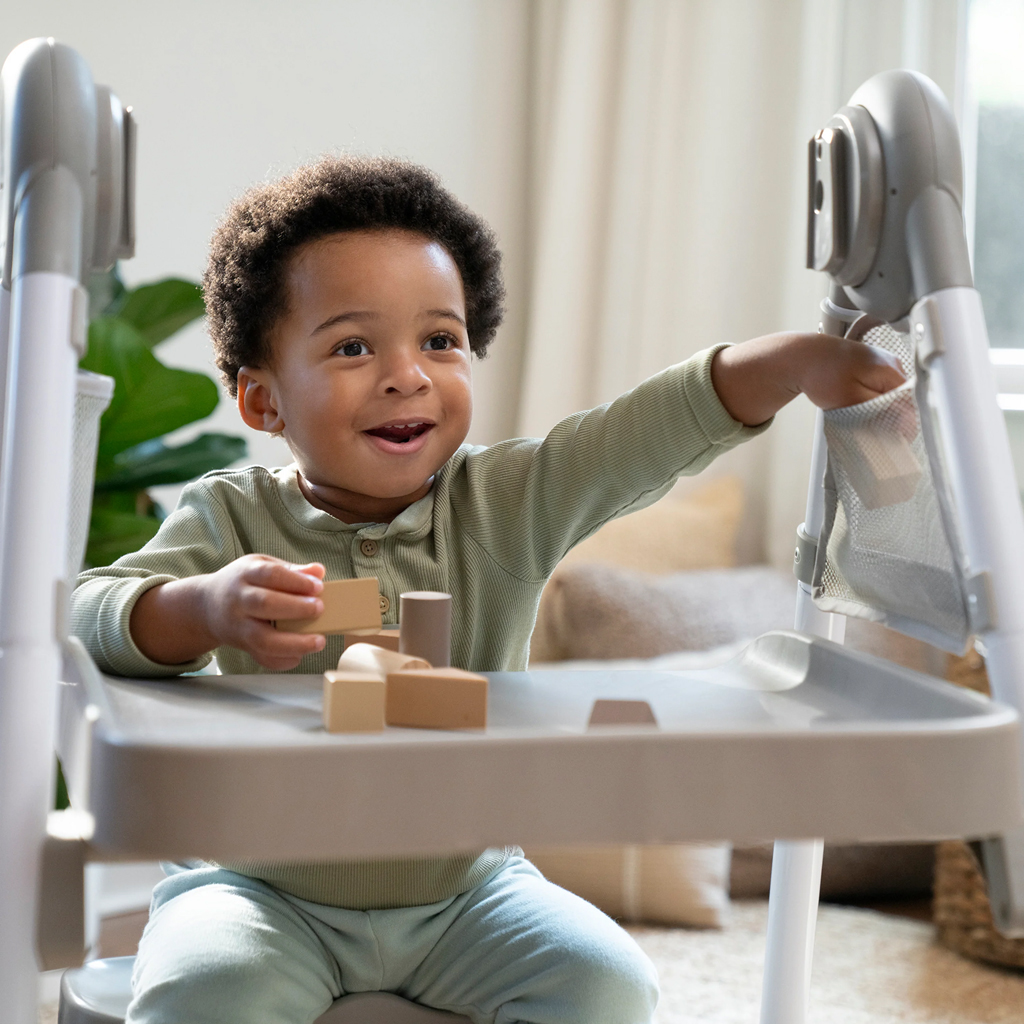 INGENUITY Multifunkciós etetőszék Soulful Skies™ 0m+ 23kg-ig