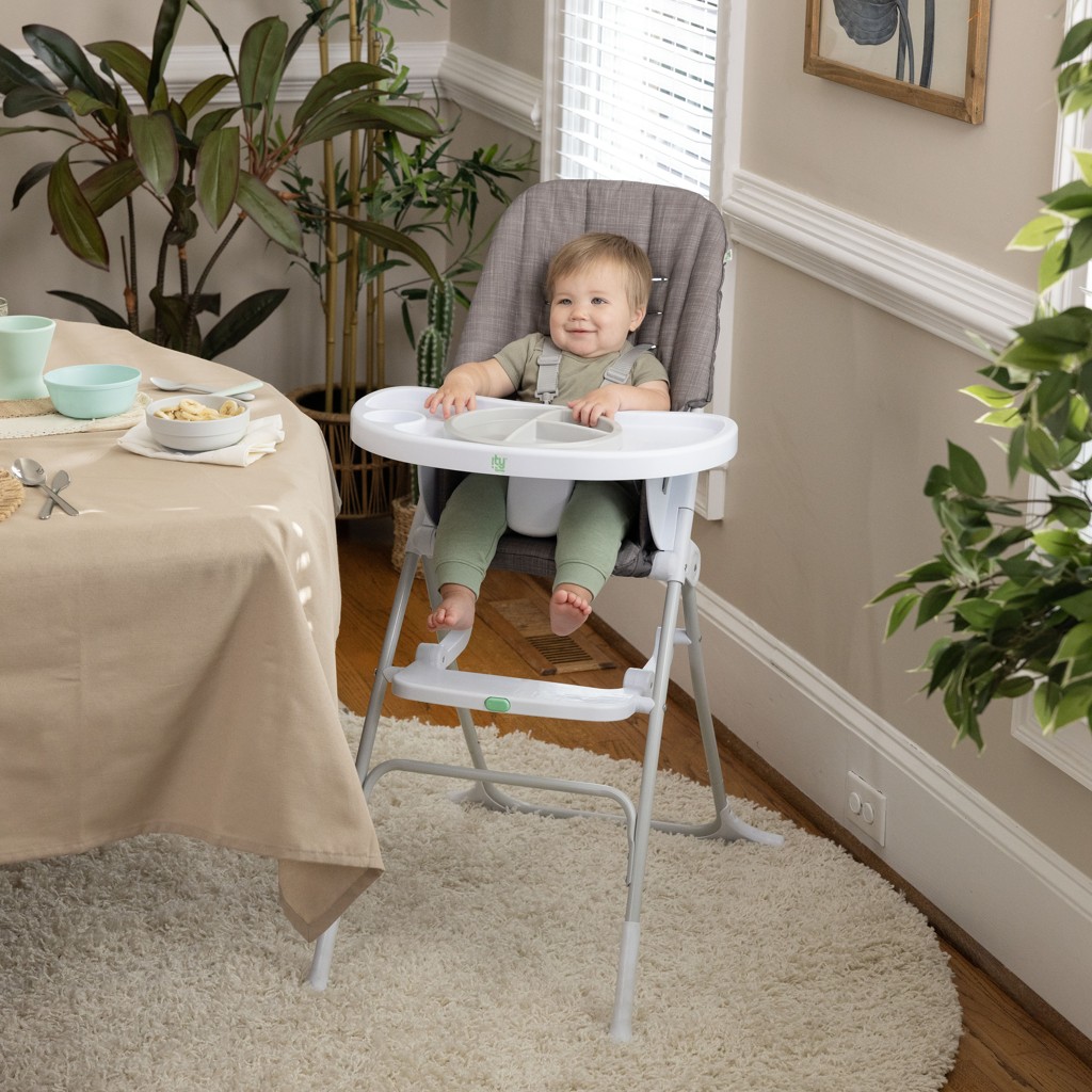 INGENUITY Összecsukható etetőszék Sun Valley™ Grey 6 hónapos kortól 15 kg-ig