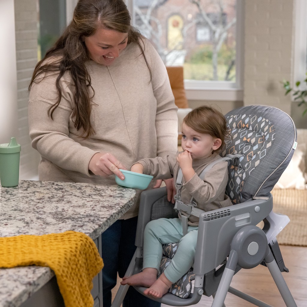 INGENUITY Etetőszék 7 az 1-ben Proper Positioner™ Parker 0 hónapos kortól 23 kg-ig