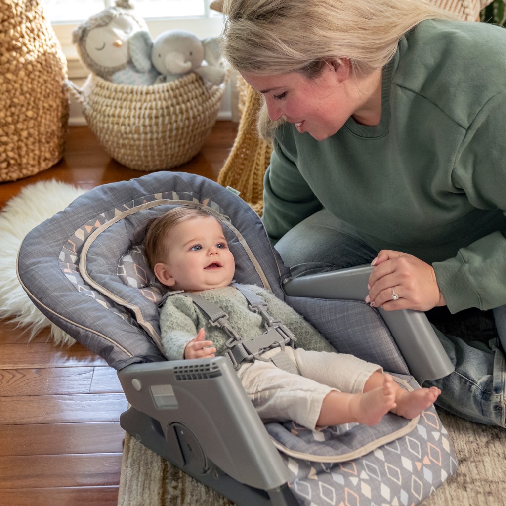 INGENUITY Etetőszék 7 az 1-ben Proper Positioner™ Parker 0 hónapos kortól 23 kg-ig