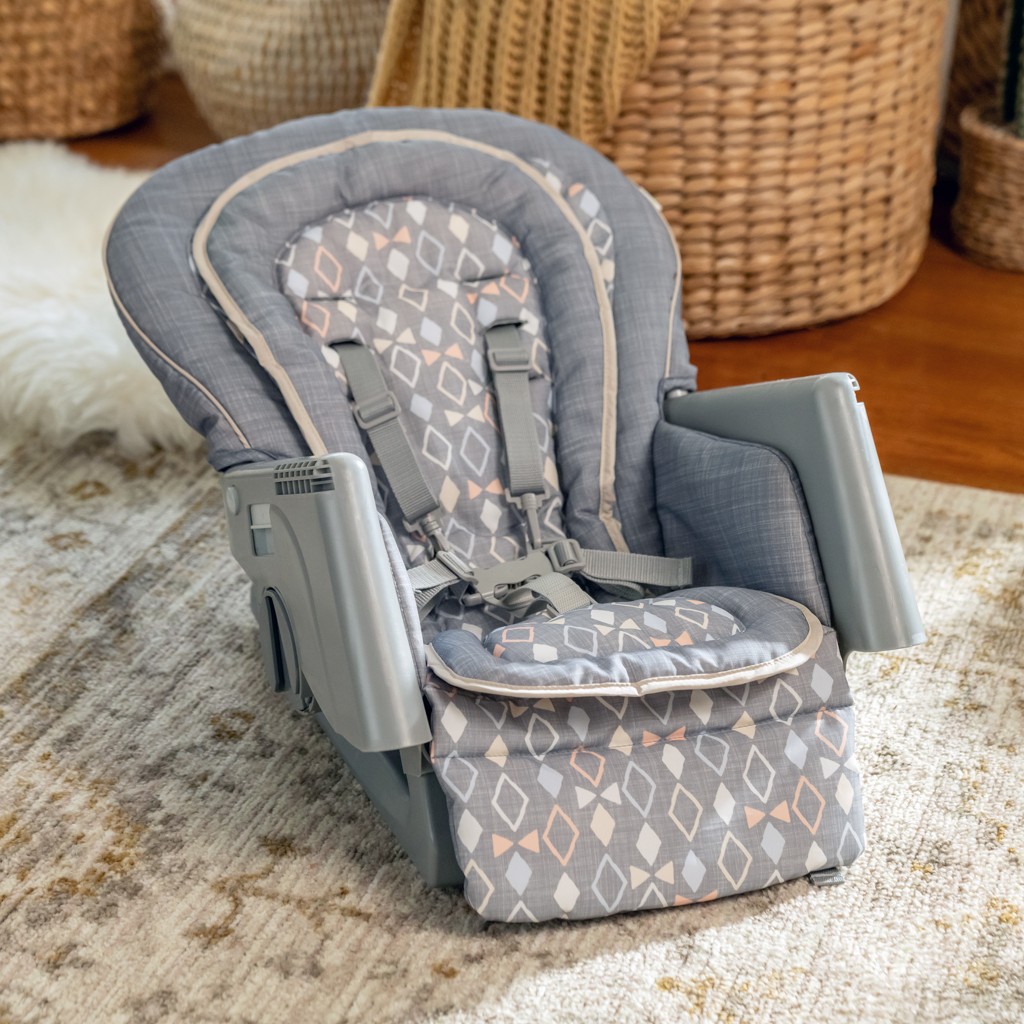 INGENUITY Etetőszék 7 az 1-ben Proper Positioner™ Parker 0 hónapos kortól 23 kg-ig