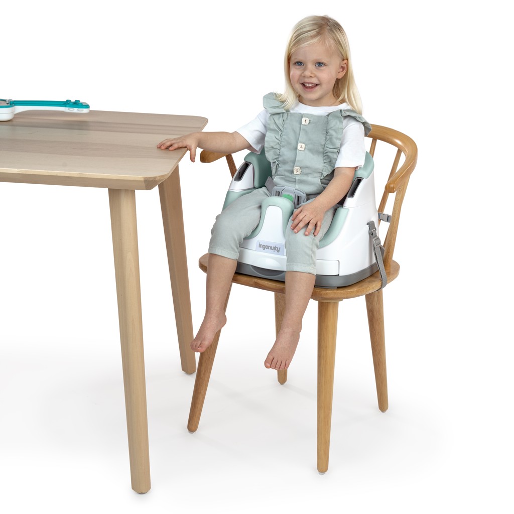 INGENUITY székmagasító 2in1 Baby Base™ Mist 22kg-ig