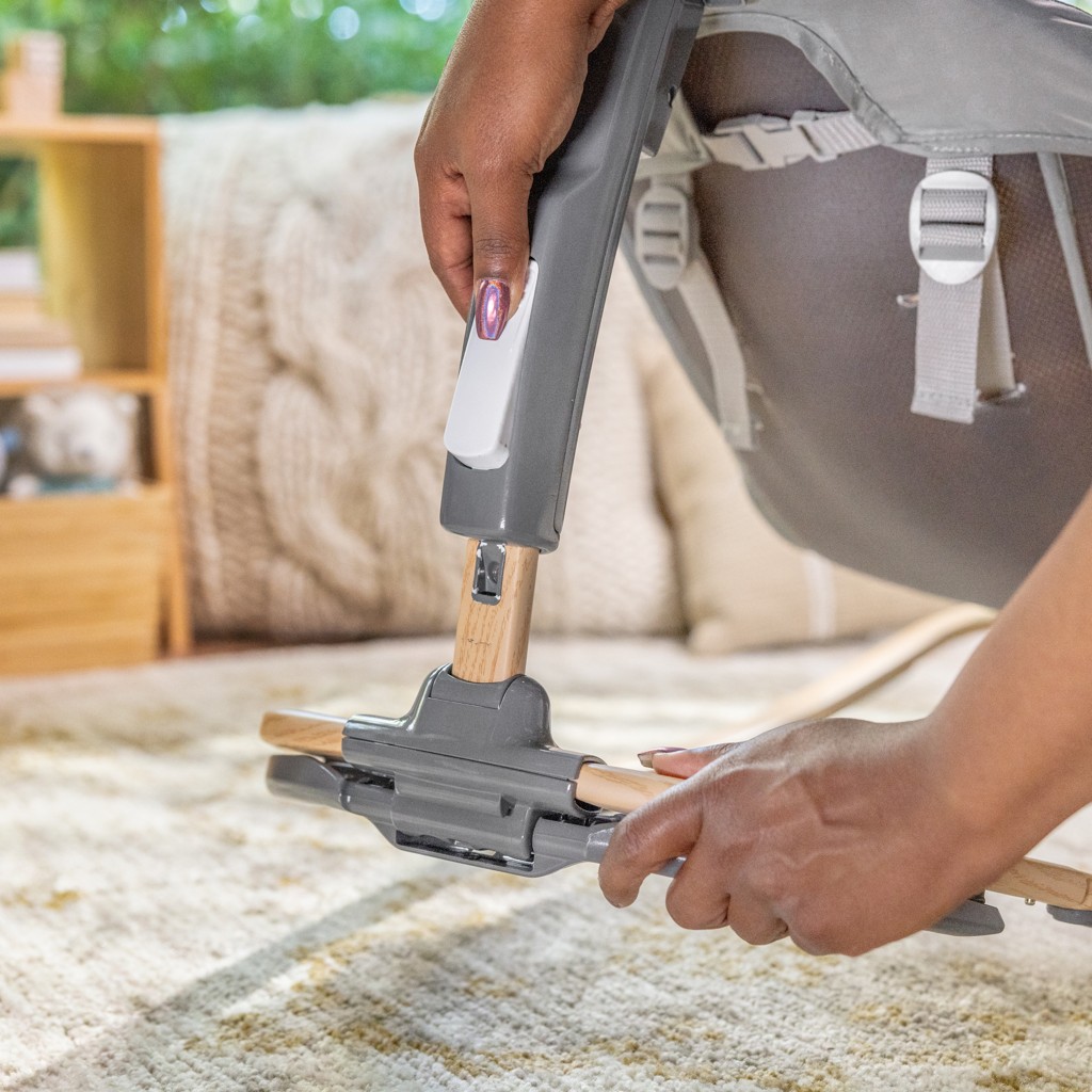 INGENUITY Rezgő hintaszék zenével Every Season™ - Wesley™ 0m+ 18 kg-ig