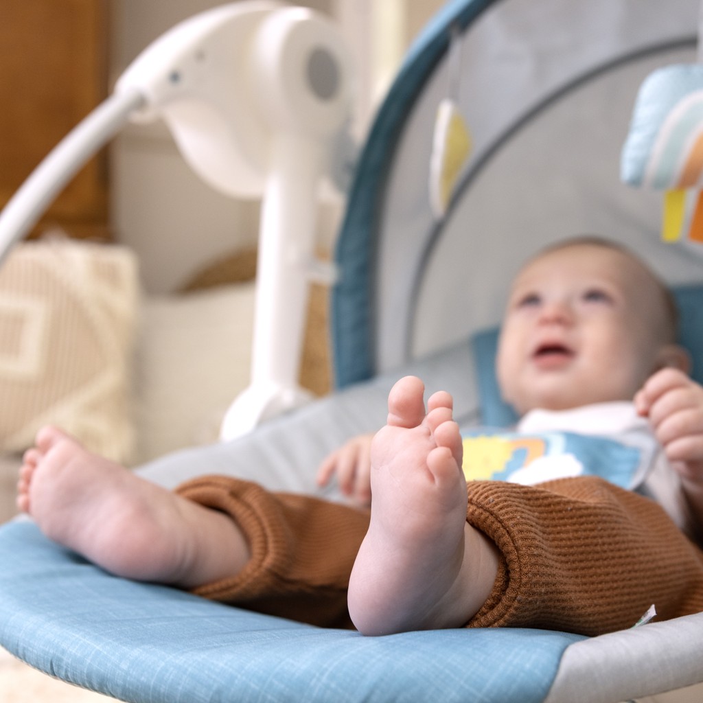 INGENUITY Hintázó Sun Valley™ Teal dallammal 0m+ -ig 9kg