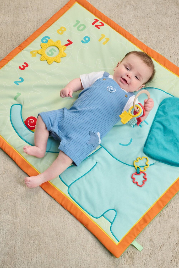 CHICCO Mérföldköves takaró tevékenységekkel 0m+