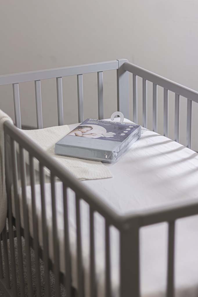 PETITE&amp;amp;amp;MARS Napínacia plachta nepremokavá Soft Dream Dry 120 x 60 Grey