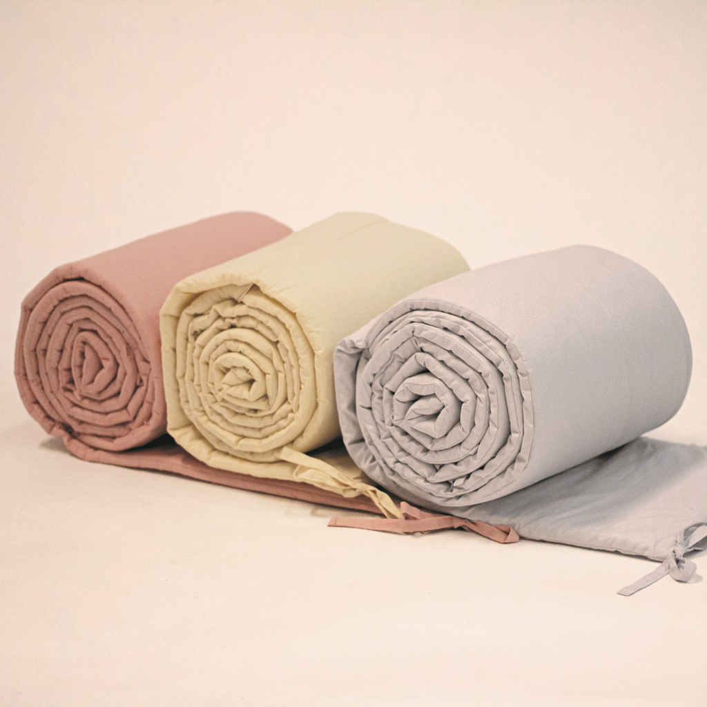 PETITE&amp;amp;amp;amp;amp;amp;amp;amp;amp;amp;MARS Mantinel ochranný do postieľky TILLY MAX Light Beige 360 cm