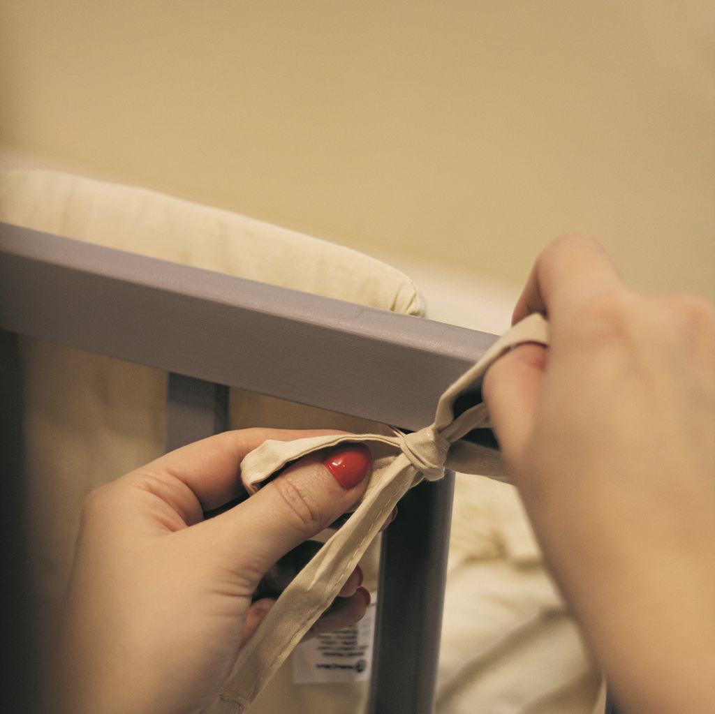 PETITE&amp;amp;amp;amp;amp;amp;amp;amp;MARS Mantinel ochranný do postieľky TILLY Light Grey 180 cm