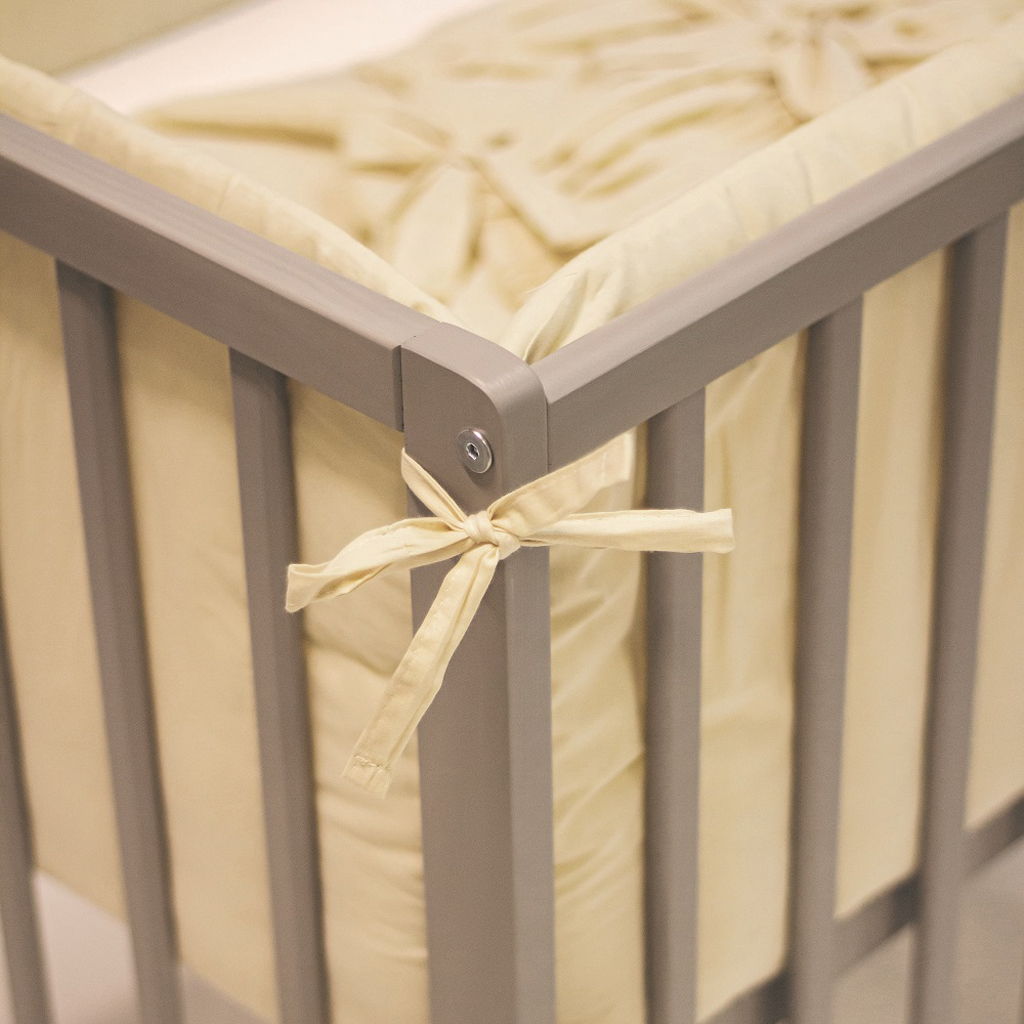 PETITE&amp;amp;amp;amp;amp;MARS Mantinel ochranný do postieľky TILLY Light Beige 180 cm