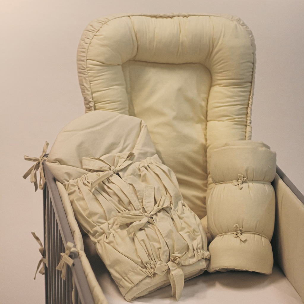 PETITE&amp;amp;amp;amp;amp;amp;amp;MARS Hniezdo ochranné pre bábätko FEEL SAFE Light Beige 90 x 60 cm