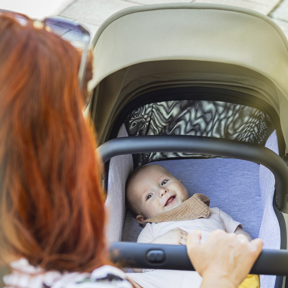 PETITE&amp;amp;amp;amp;amp;amp;amp;amp;amp;amp;amp;amp;amp;amp;amp;MARS Kombinált babakocsi ICON 2in1 Dove Grey XXL AIR + Core Pro i-Size Black Grey  + Bázis