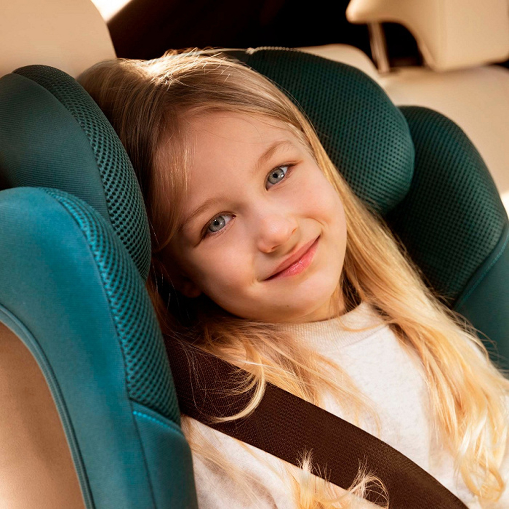 KINDERKRAFT Összecsukható autósülés Unity 2 I-Size (100-150 cm) Tengerészkék