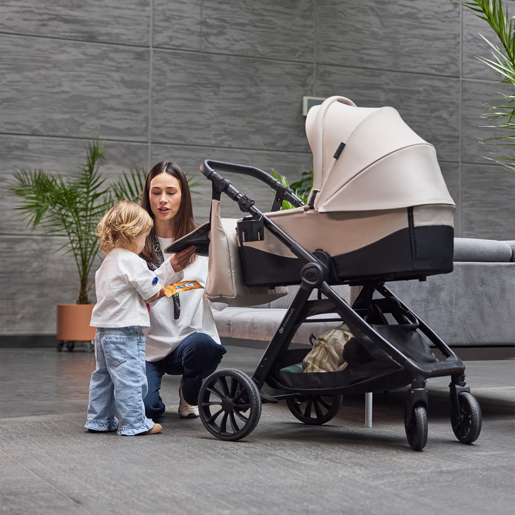KINDERKRAFT Kočárek kombinovaný Vesto 2 3v1 Black