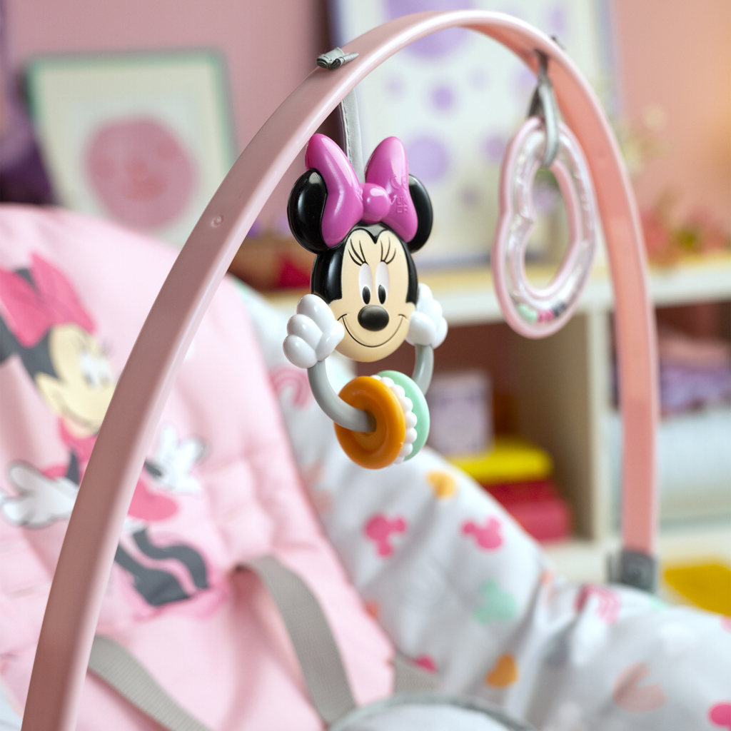 DISNEY BABY Vibráló hinta Minnie Mouse Forever Besties™ 0m+ 18 kg-ig