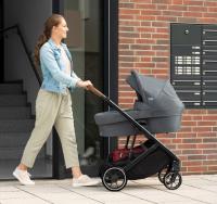 Britax-Römer mózeskosár Strider M babakocsira