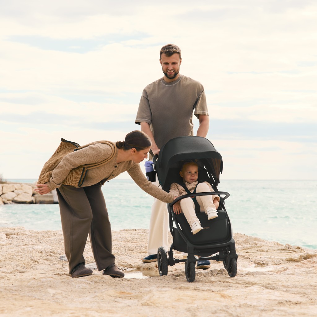 KINDERKRAFT Sport babakocsi Mitzy Air Black