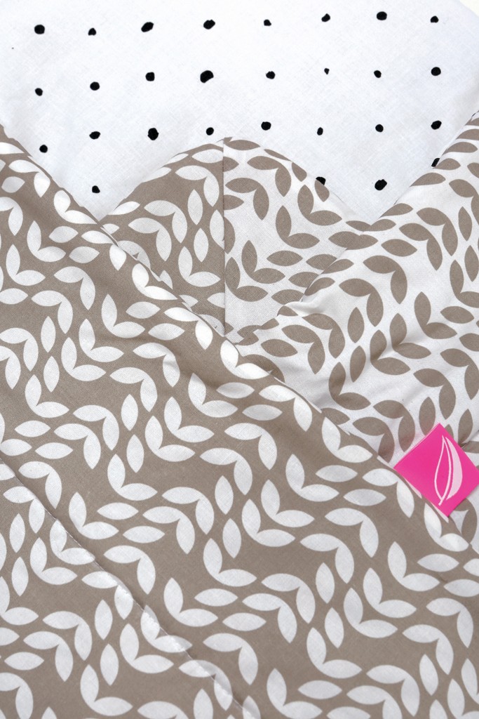 MOTHERHOOD Kókusz megerősítésű pólya  Beige Classics new 75x75cm 