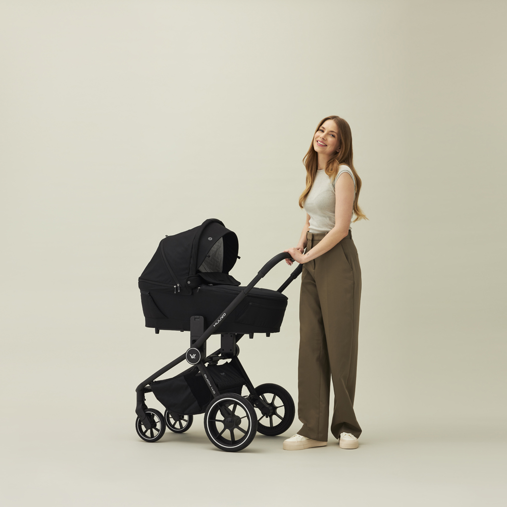 MUUVO Kombinált babakocsi Quick 4.0 Classic black szett 2in1