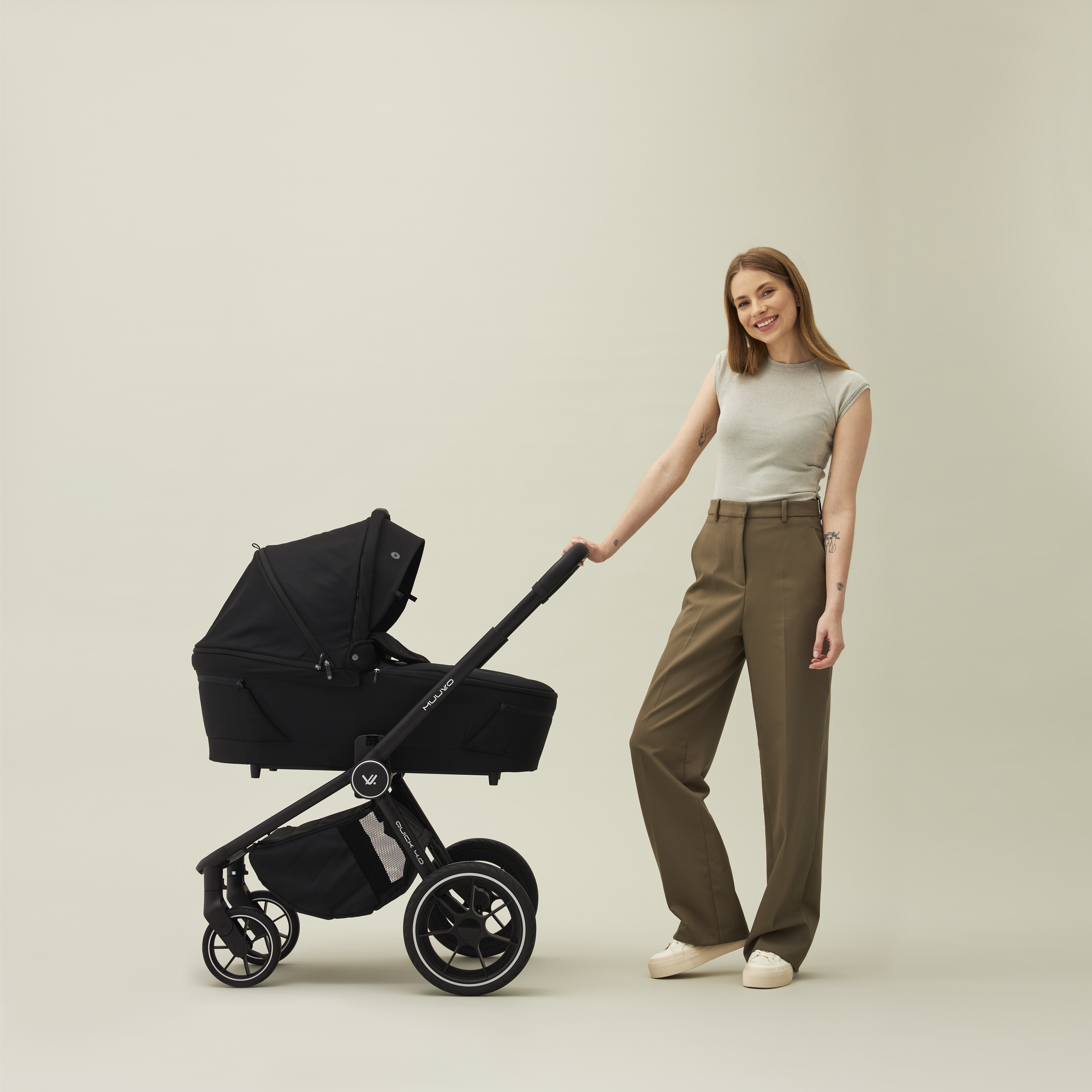 MUUVO Kombinált babakocsi Quick 4.0 Classic black szett 2in1