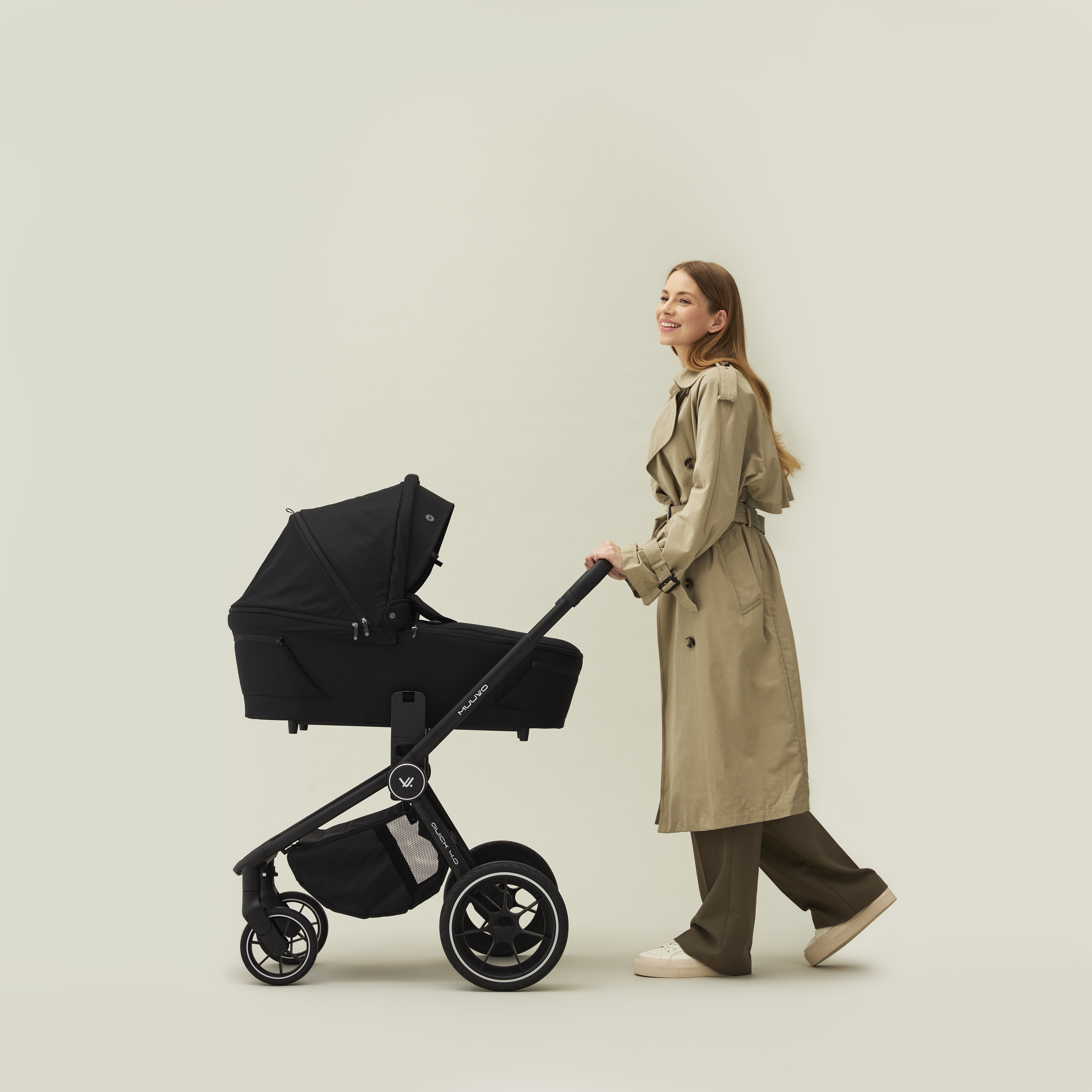 MUUVO Kombinált babakocsi Quick 4.0 Classic black szett 2in1