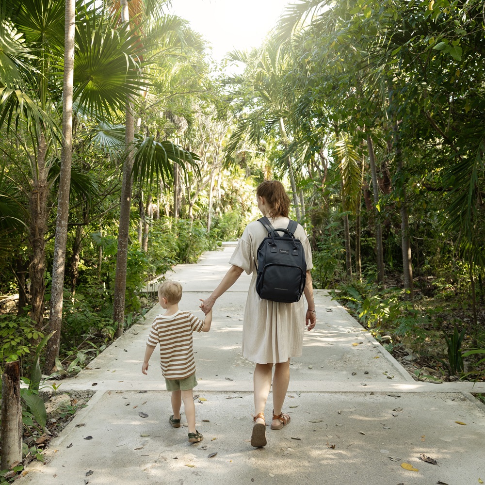 PETITE&amp;amp;amp;amp;MARS Pelenkázó hátizsák babakocsihoz Jack - Catchthemoment sorozat Ultimate Grey 