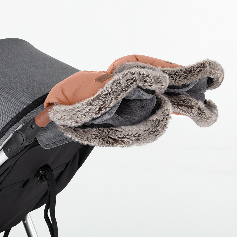 PETITE&amp;MARS Kesztyű / Kézmelegítő babakocsira Furry Pastel Peach