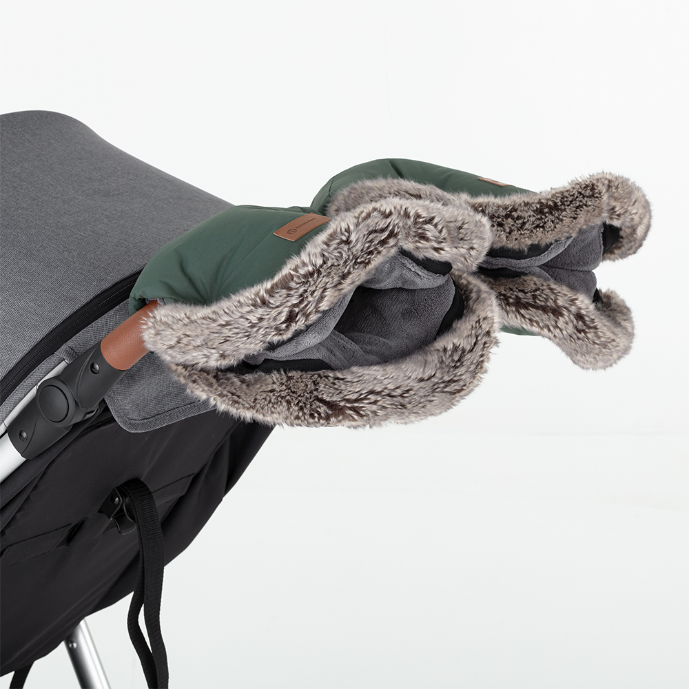 PETITE&amp;amp;amp;amp;amp;amp;amp;amp;MARS Téli szett Arctic 4in1 bundazsák + kézmelegítő kesztyű babakocsira Furry Veritable Khaki