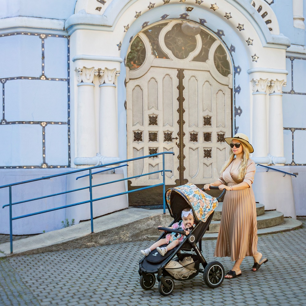 PETITE&amp;MARS Napfénytető+ övvédő Street+/Street2 Limited 100 Faces