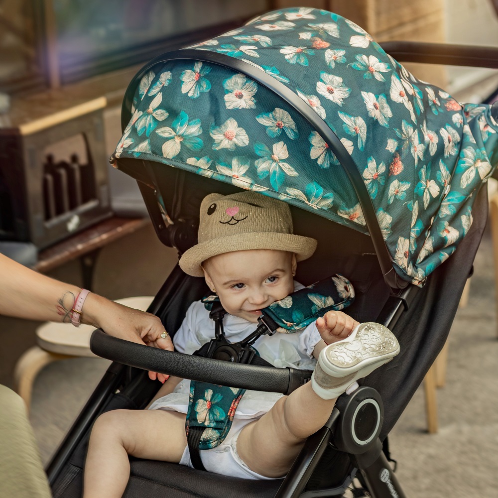 PETITE&amp;amp;MARS Napfénytető+ övvédő Street+/Street2 Limited 100 Flowers