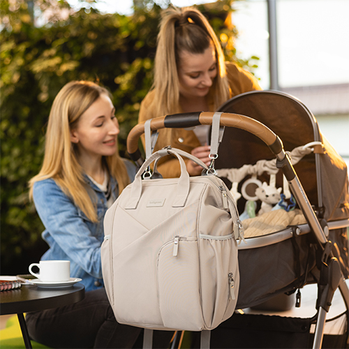 BABYONO Pelenkázó táska/hátizsák Modern Style bézs