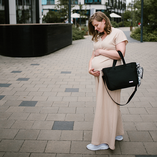 BABYONO Carmen pelenkázó táska - fekete