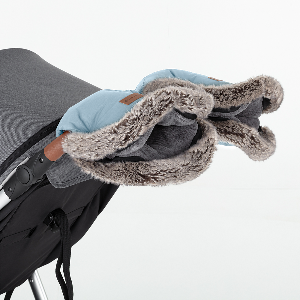 PETITE&amp;amp;amp;amp;amp;amp;amp;amp;amp;MARS Téli szett Arctic 4in1 bundazsák + kézmelegítő kesztyű babakocsira Furry Sky Whisper