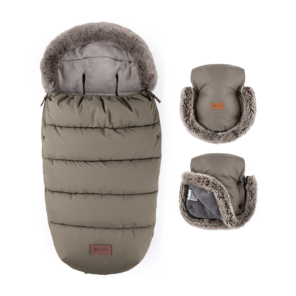 PETITE&amp;amp;amp;MARS Téli szett Comfy 4in1 bundazsák + kézmelegítő kesztyű babakocsira Furry Mocha Mousse