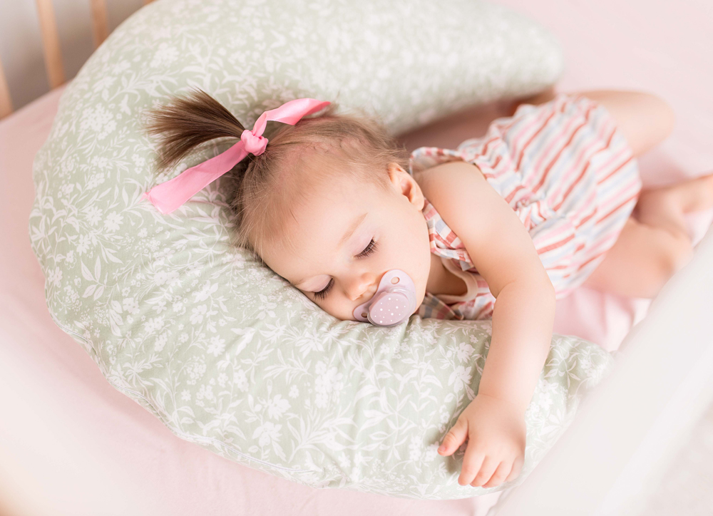 CEBA BABY Huggy szoptatós párna (150x60x37) Basic Wildflowers