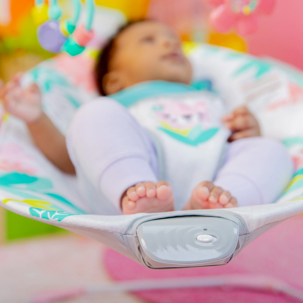 BRIGHT STARTS Vibráló pihenőszék Rainforest Vibes™ 0m+ 9kg-ig