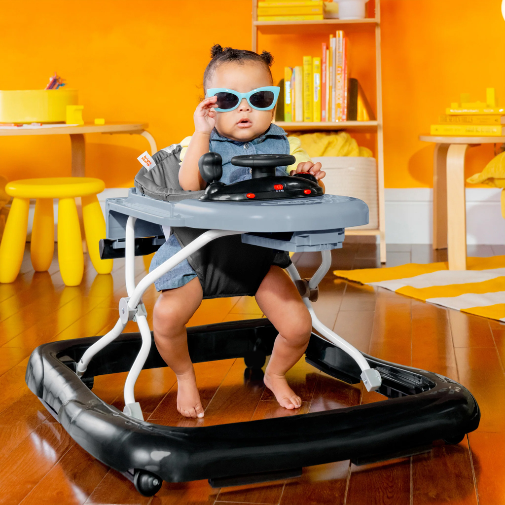 BRIGHT STARTS Járóka 4 az 1-ben Ford Bronco Area 51 6h+, 12 kg